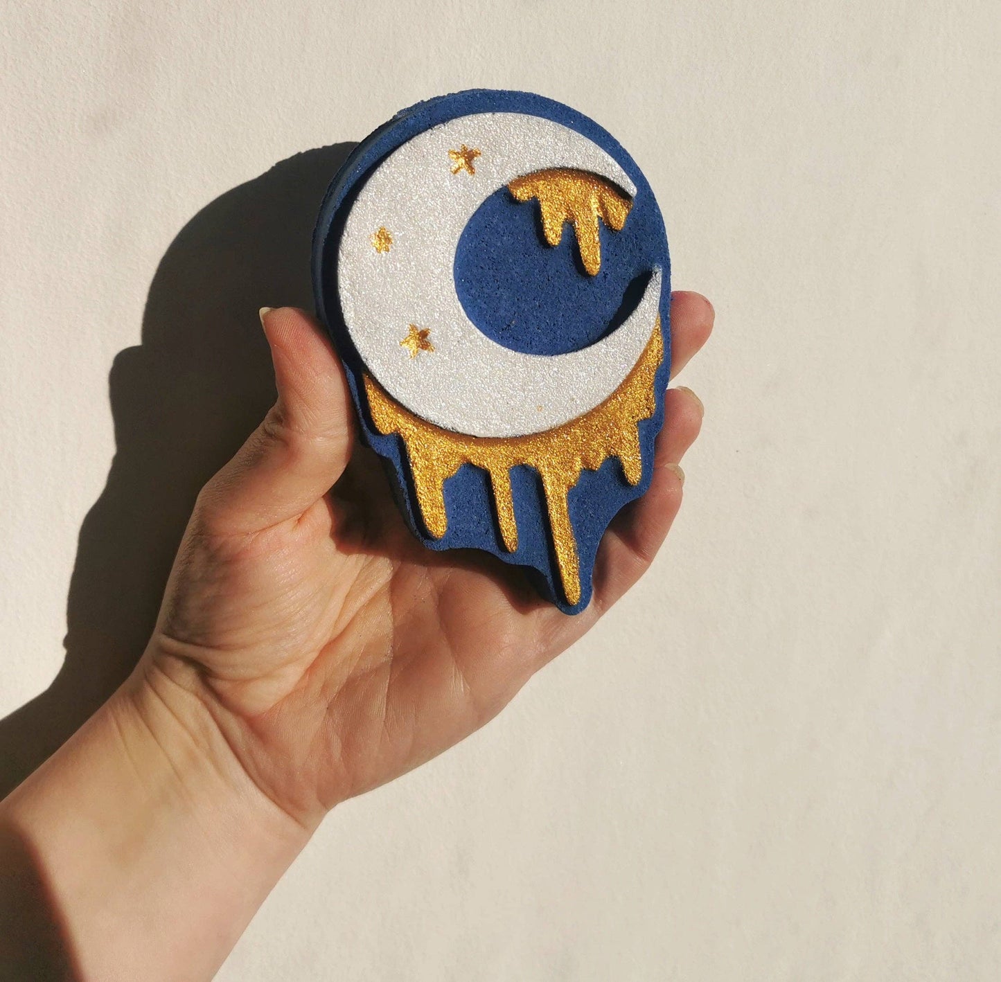Moon Drip Bath Bomb