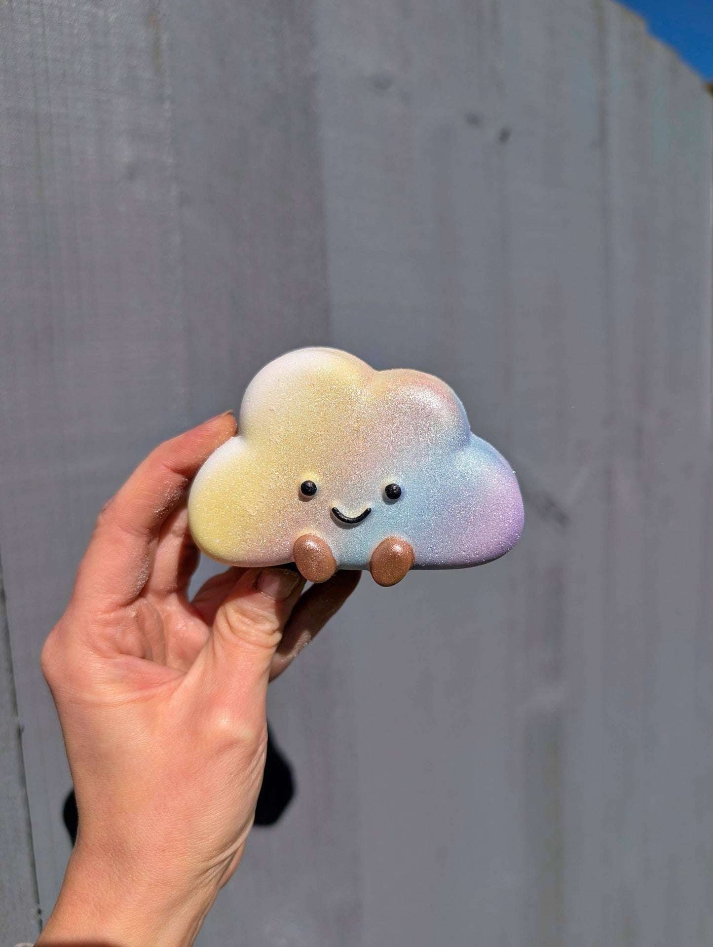 Gelly Rainbow Cloud Bath Bomb: White