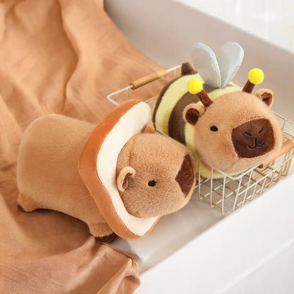 Creative Capybara Stuffed Plush Toy: 17-20cm / Bee