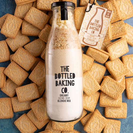 The Bottled Baking Co Custard Cream Blondie Mix