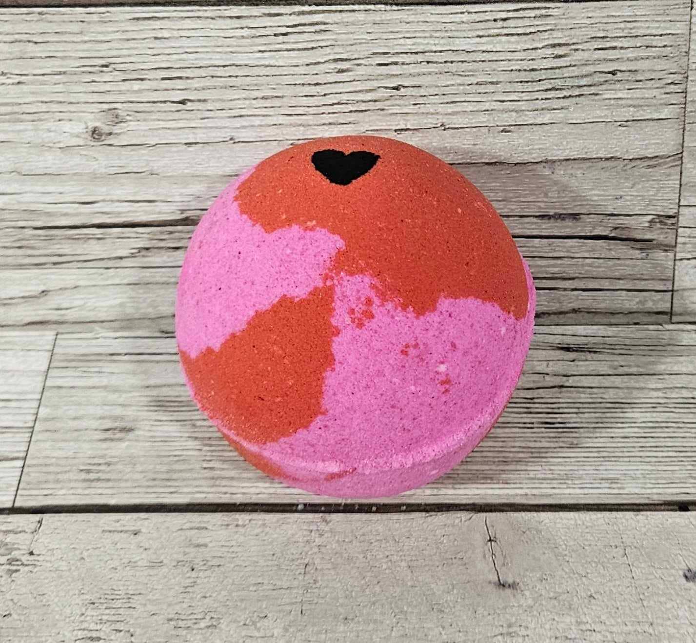 Love Spells Jumbo Round Bath Bomb-245g