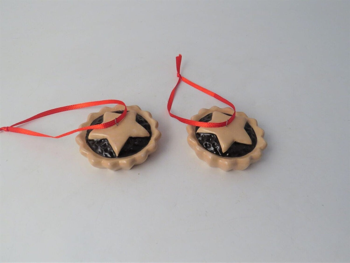 Ceramic Mince Pie Decoration, 7Cm