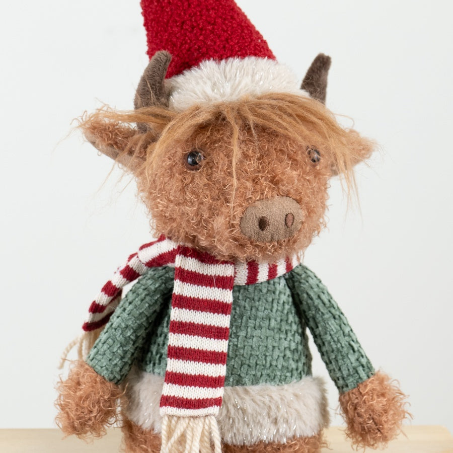 Festive Highland Cow, 64Cm