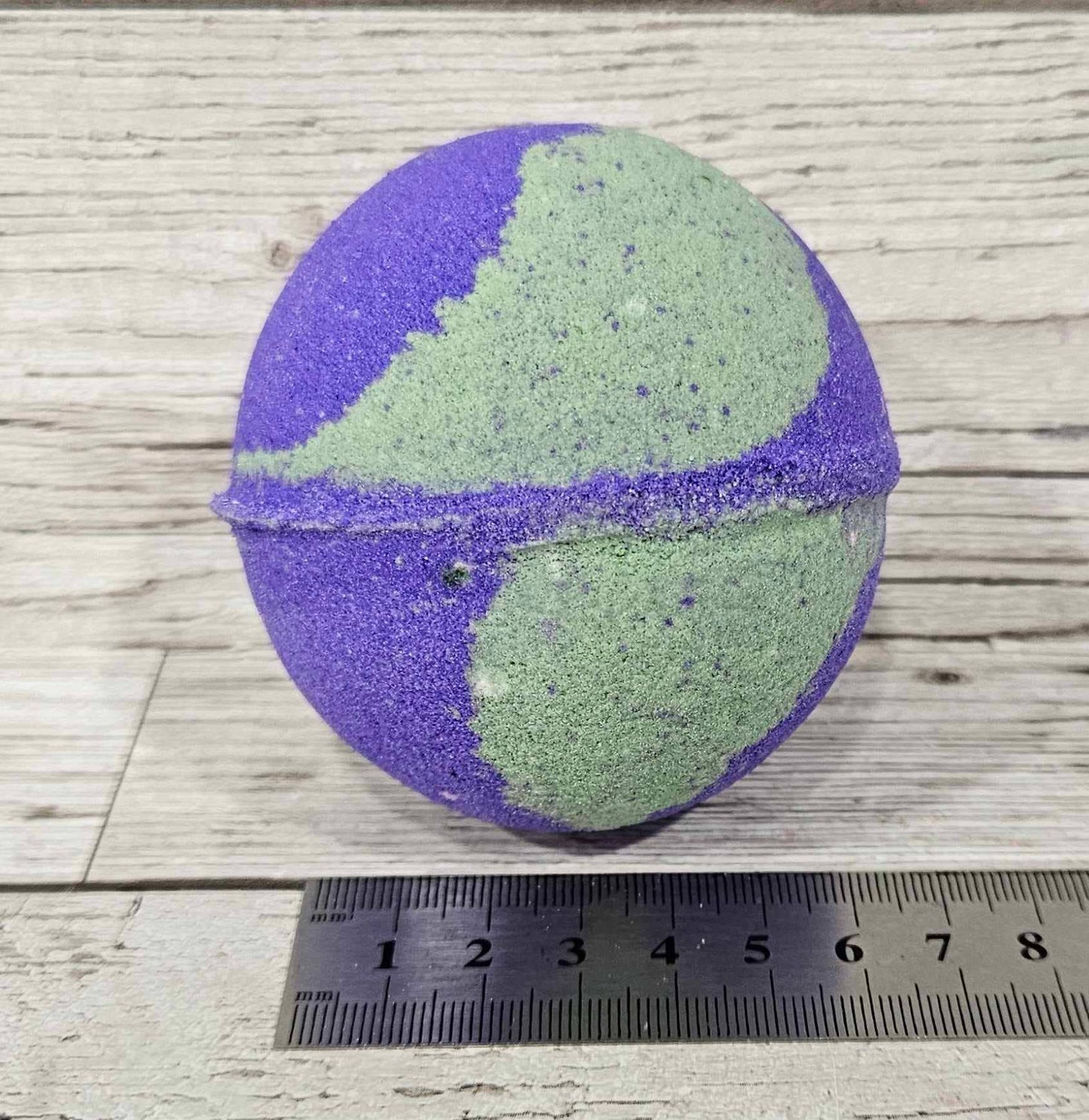 Space Purple Jumbo Round Bath Bomb-245g