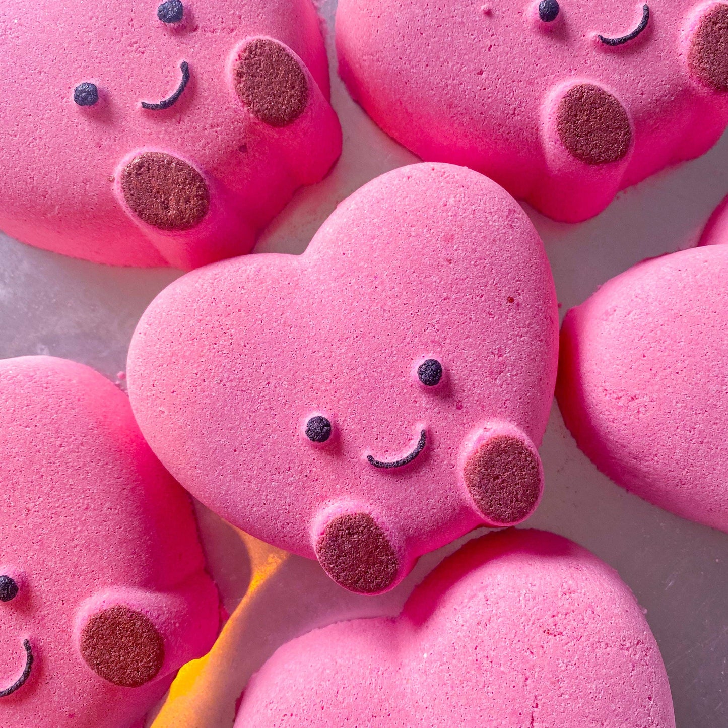 Adorable Heart Bath Bomb: Red