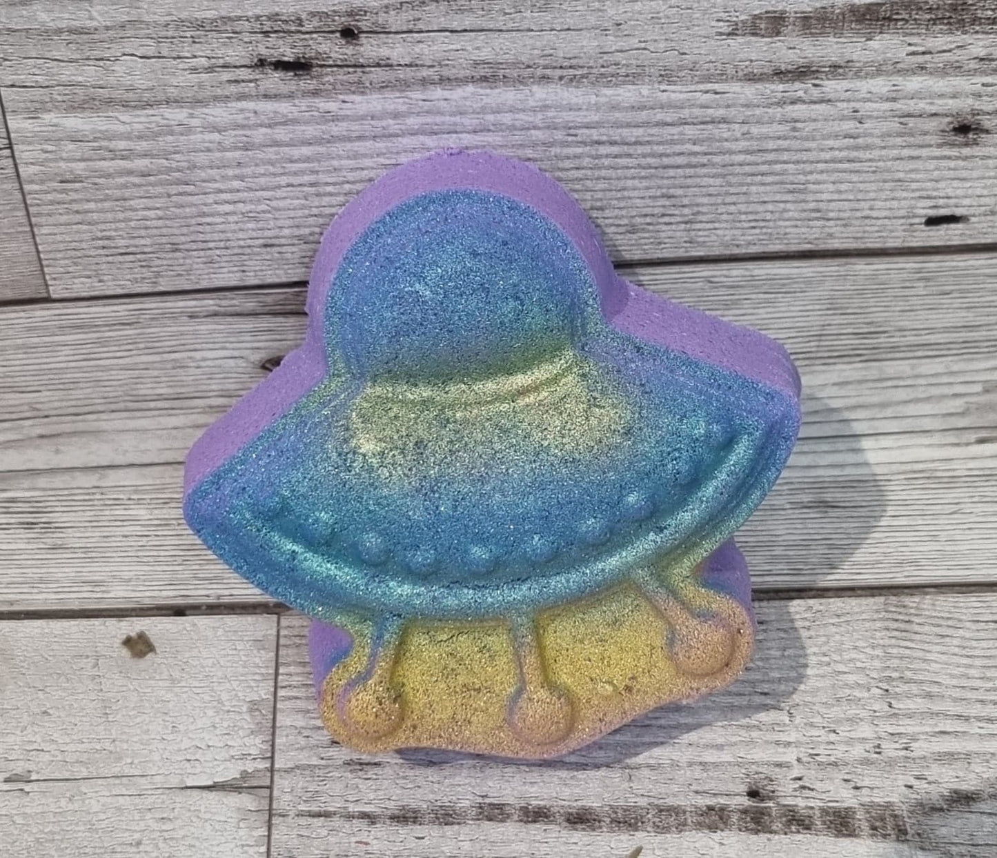 'Alien Invasion' Bath Bomb